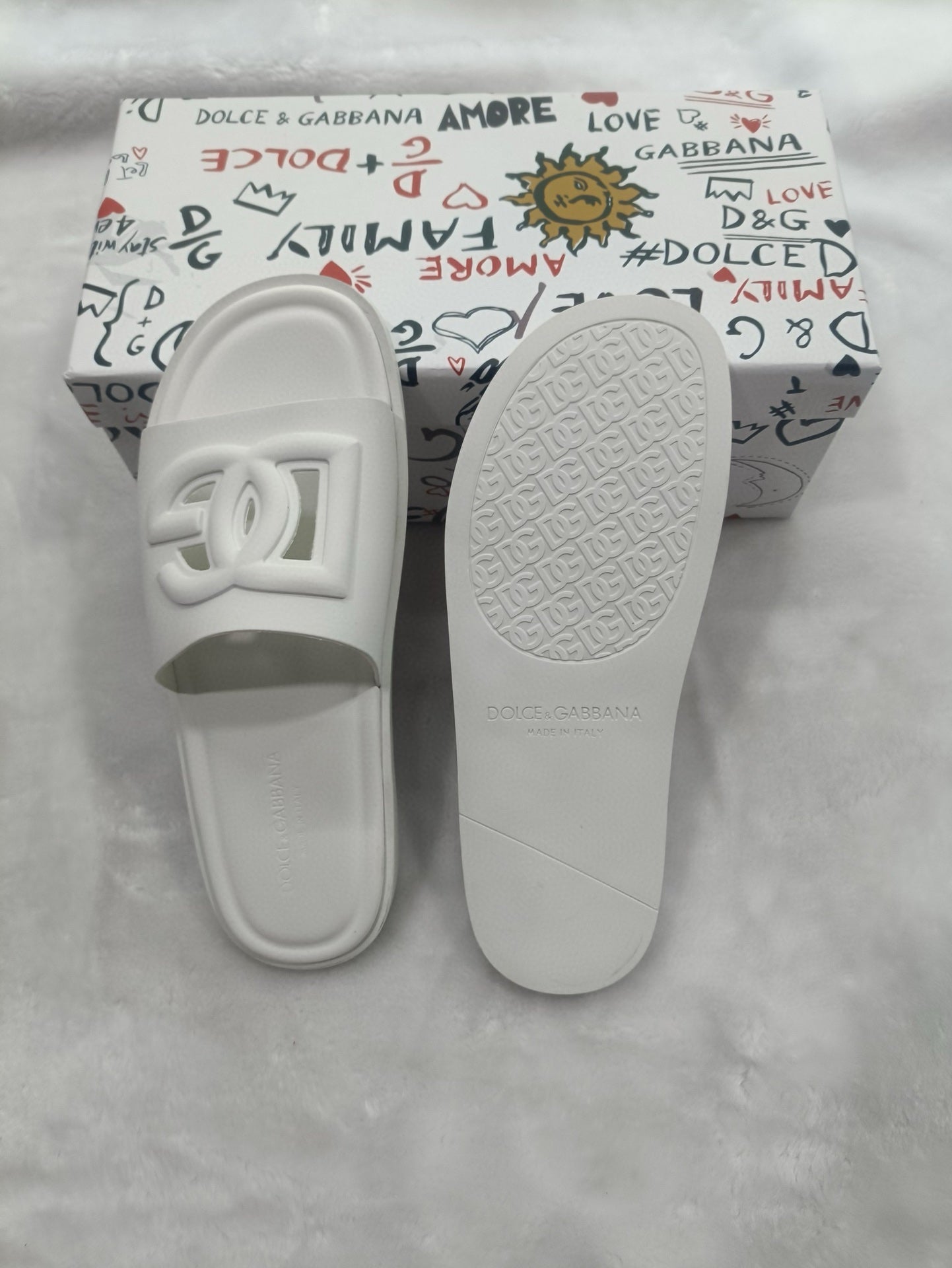 54A82Z  fashion  slippers