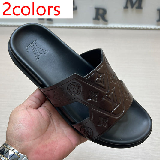 54E67Z   High quality leather slippers