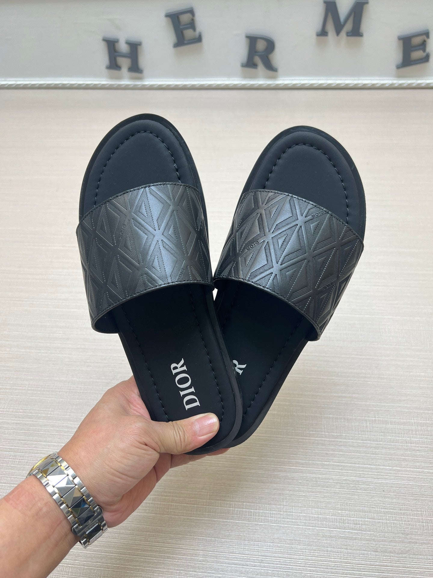 54D78Z  fashion slippers