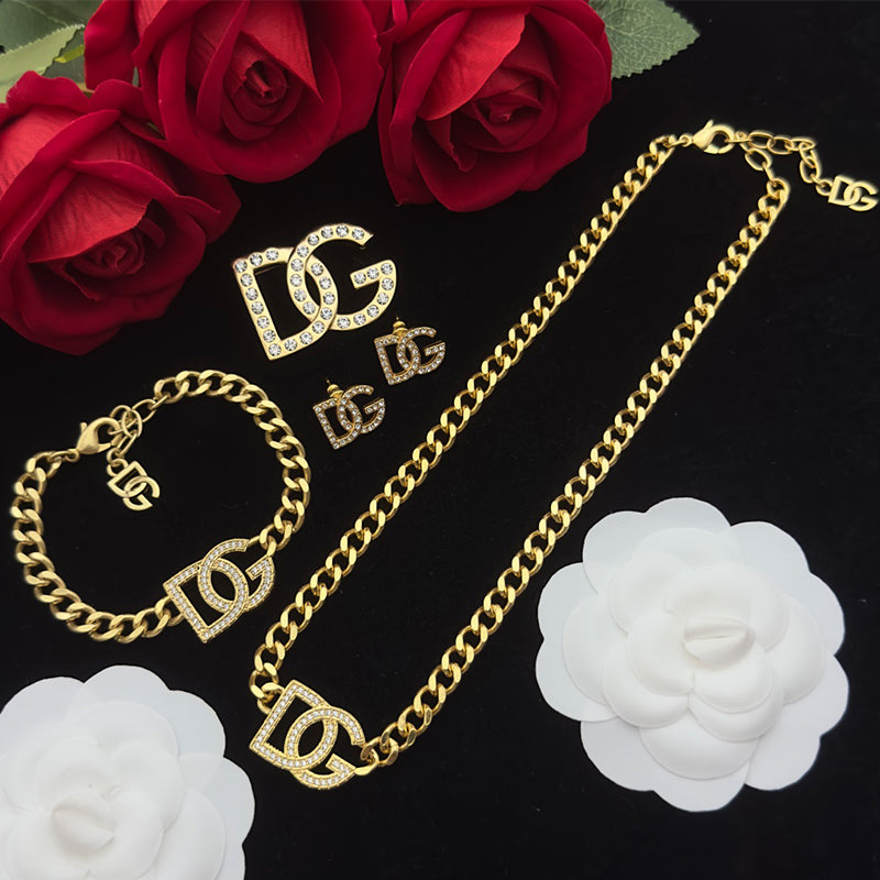 8XA20X Fashion high -quality Necklaces