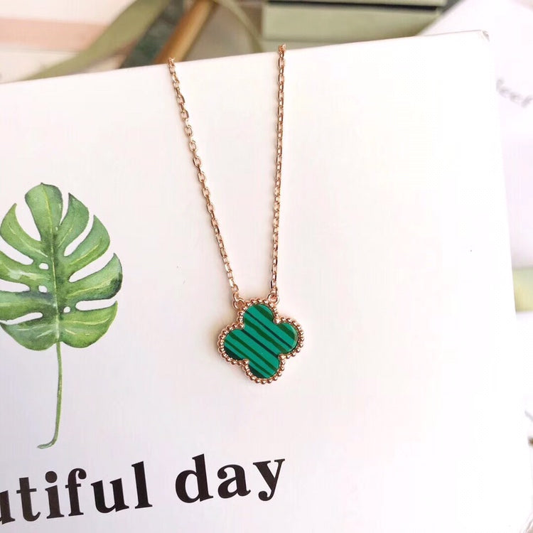 5XVA184X (1:1 High quality 1 flower necklace)