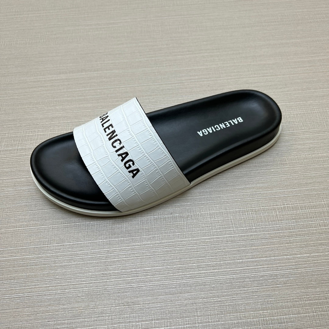 54J99Z    fashion  slippers