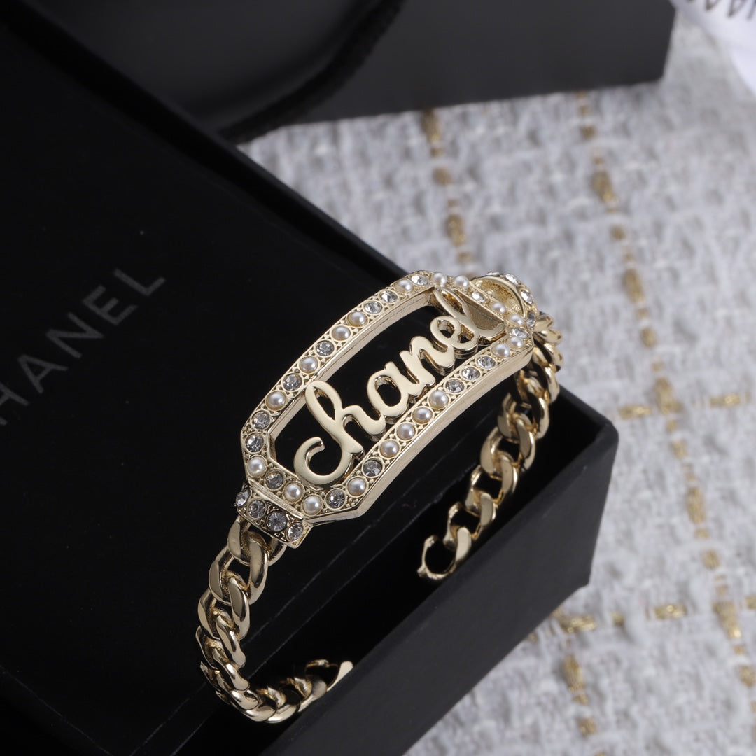 1YC17K  Fashion high -quality Bracelets