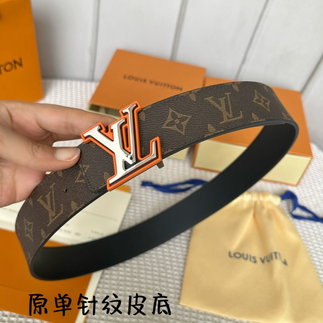 14E56P   (High quality leather belt With full package)