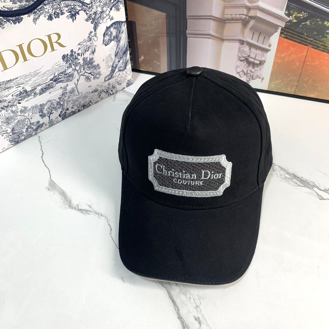 14D122M   Fashion hats