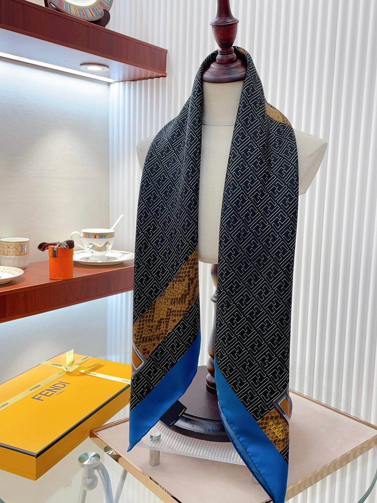 14F105W Fashion high quality scarves