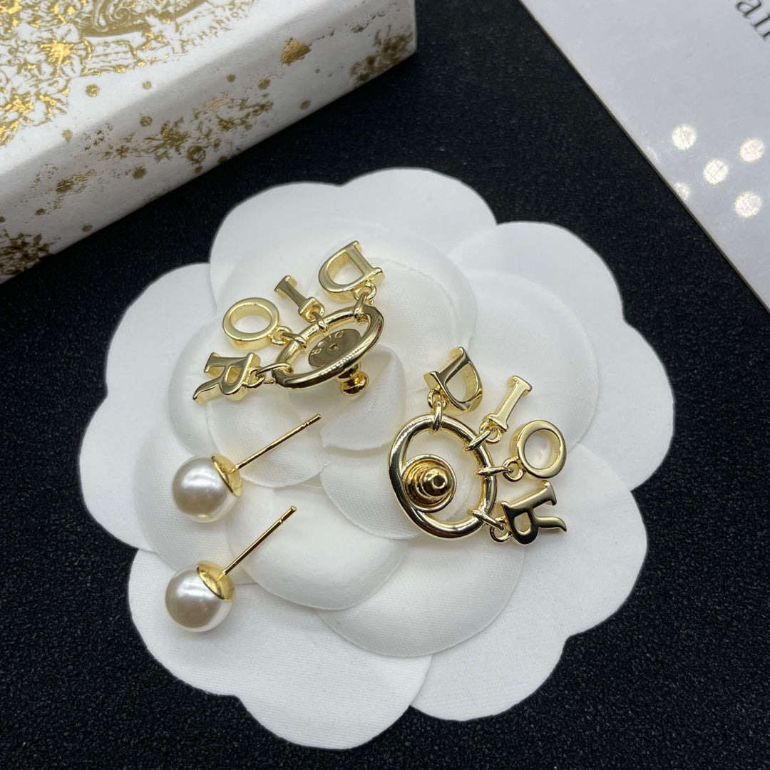 14D379E  Fashionable and high quality  Earrings