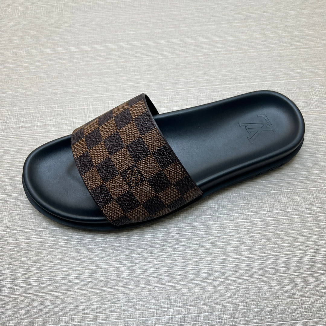 54E60Z   fashion  slippers