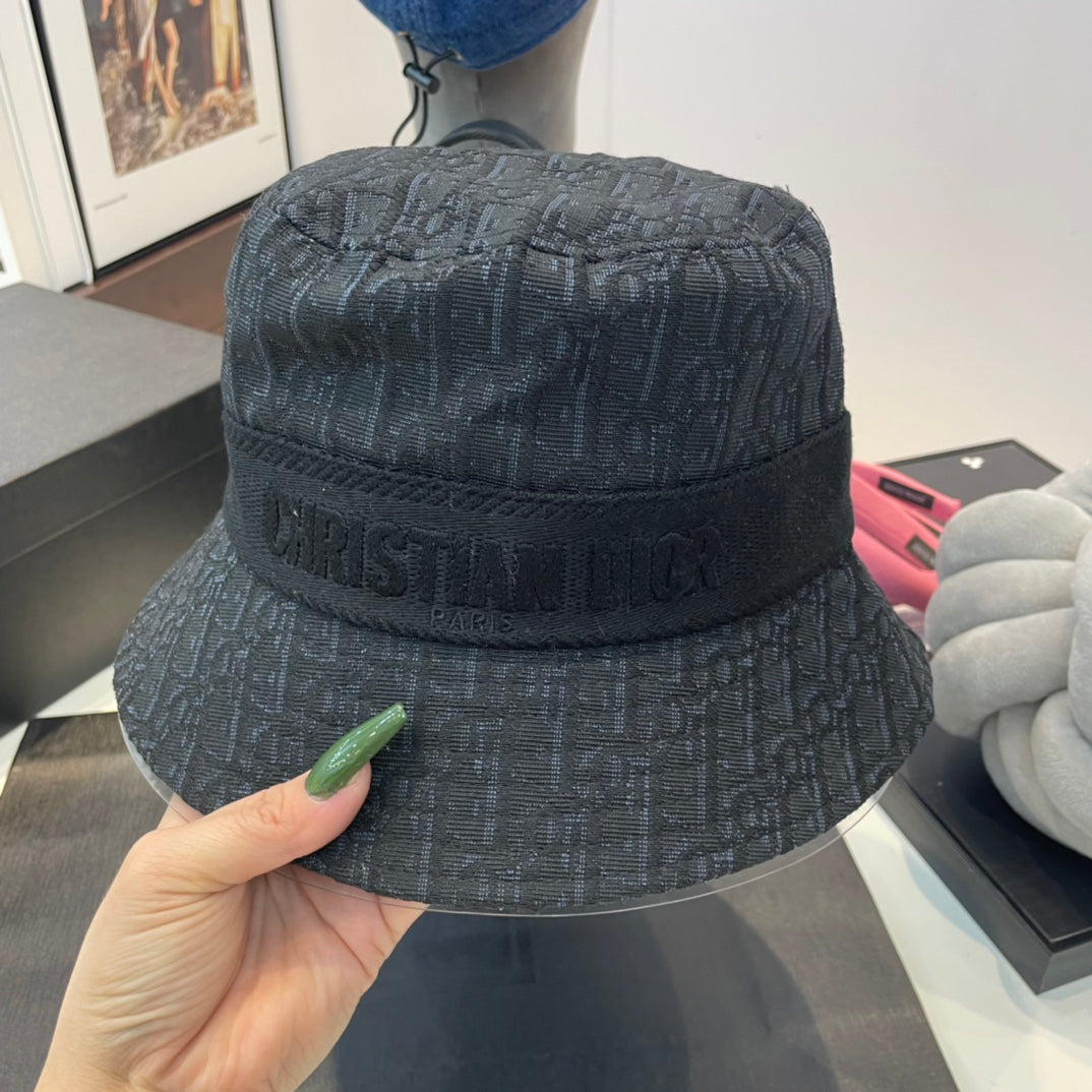 14D270M  Fashion hats