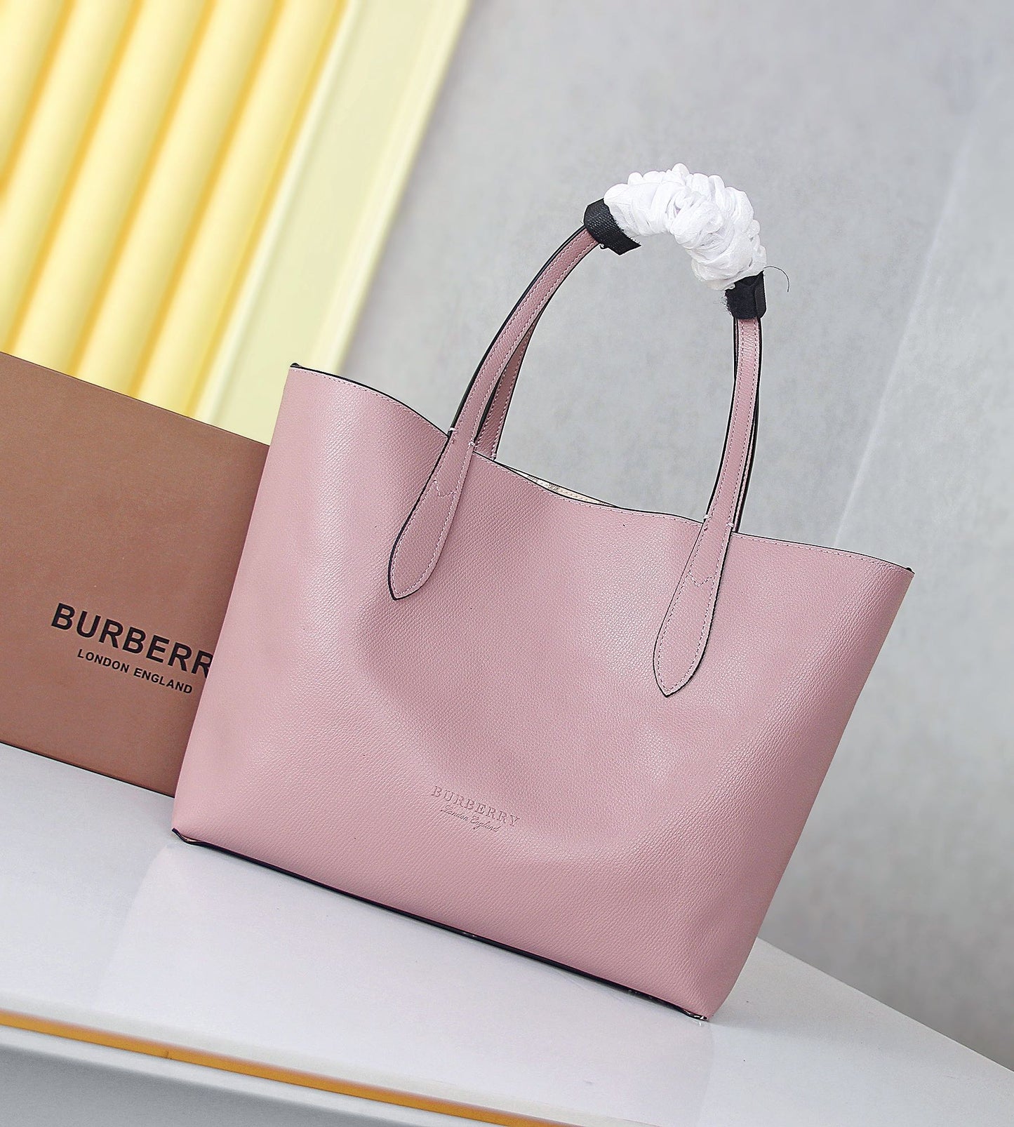 2XR267B hight quality leather Bags