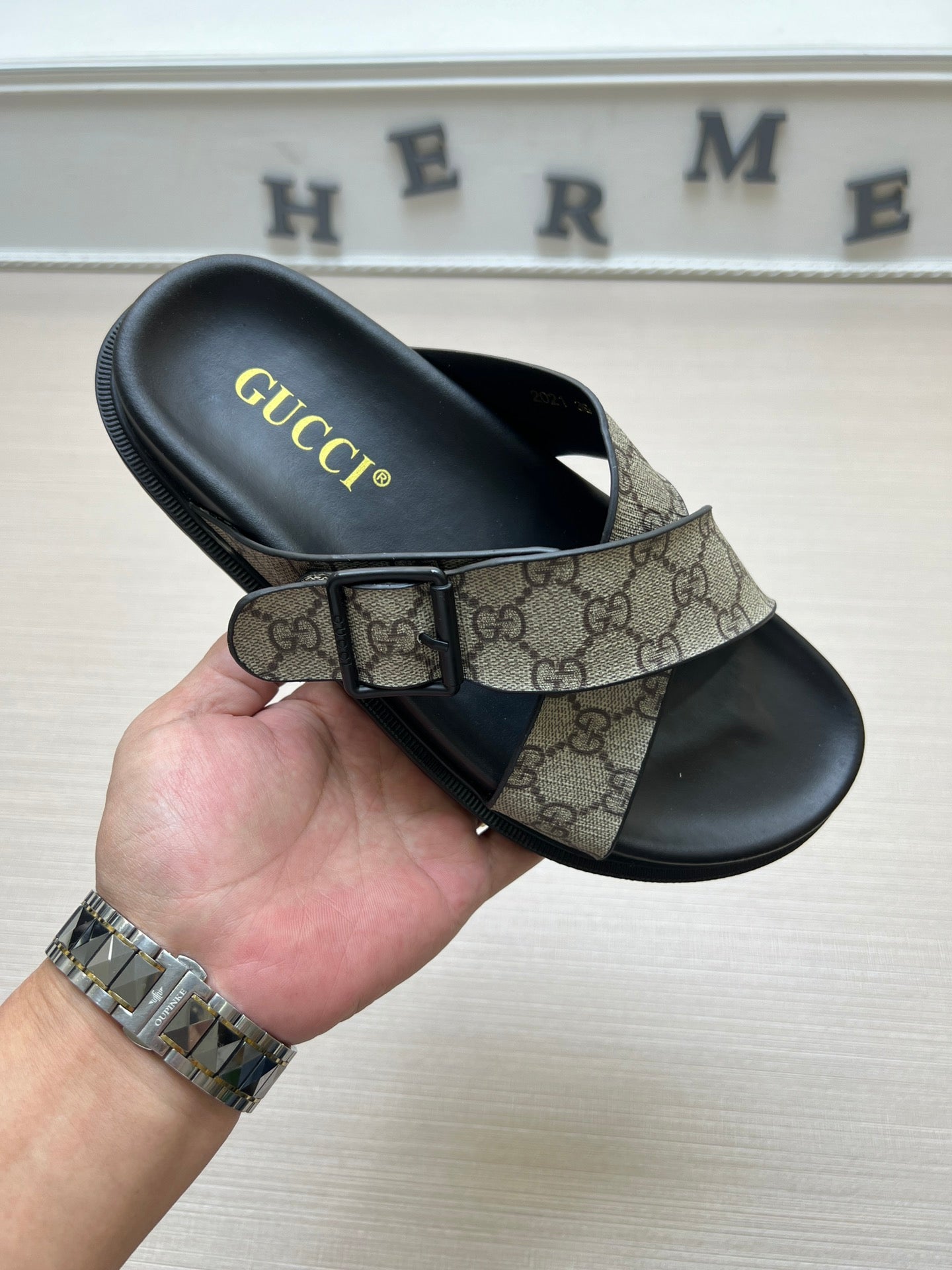 54B90Z  fashion  slippers