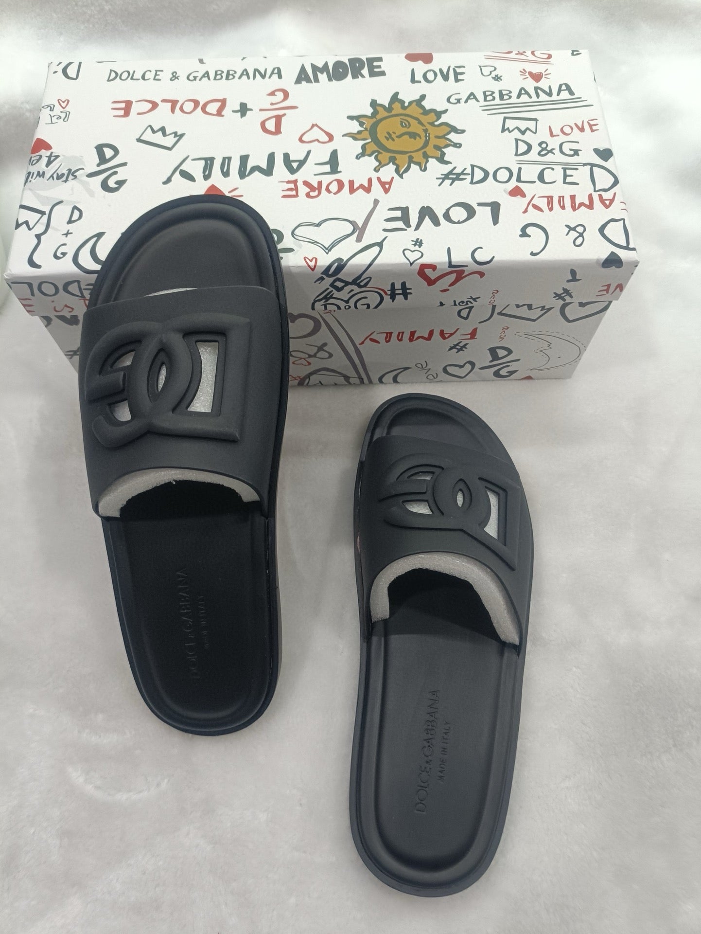 54A82Z  fashion  slippers