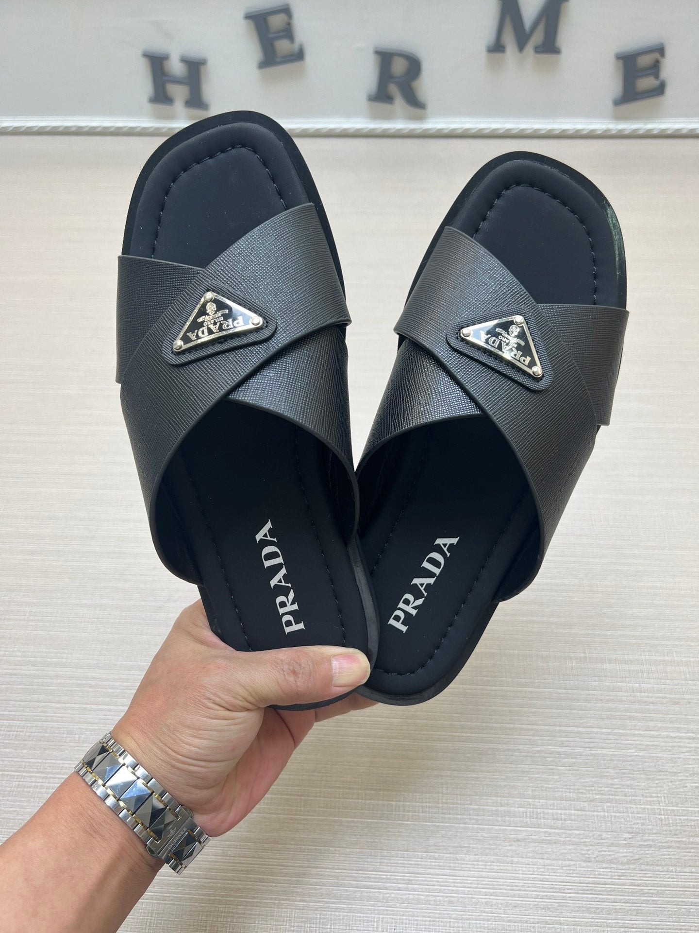 54PD71Z    fashion  slippers