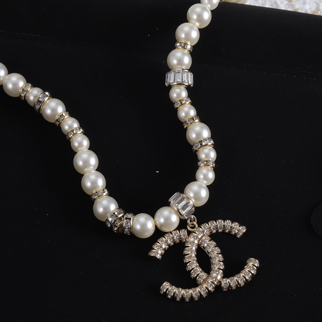 14C532X  Fashionable and high quality Necklaces