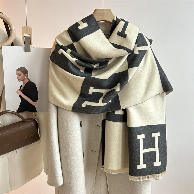 14H181W   Fashion scarves