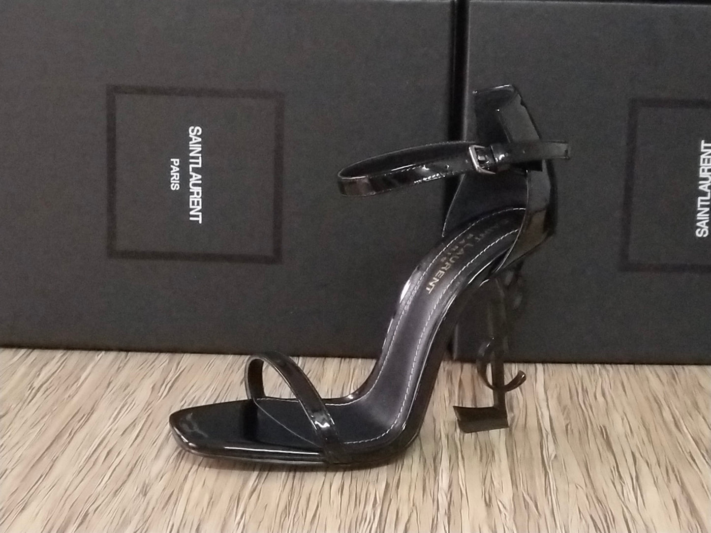 1: 1 High -quality leather high heels（patent leather）  2XSL147Z