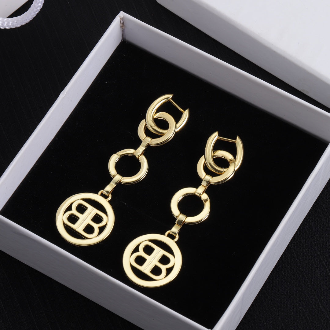 1YJ366E  Fashion high -quality Earrings