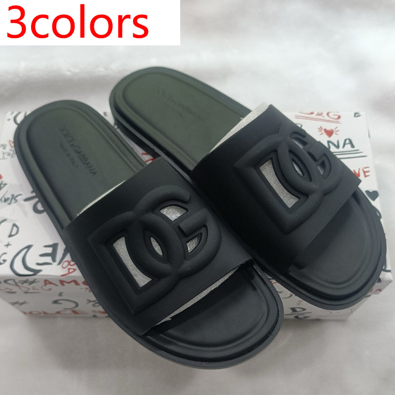 54A82Z   High quality leather slippers