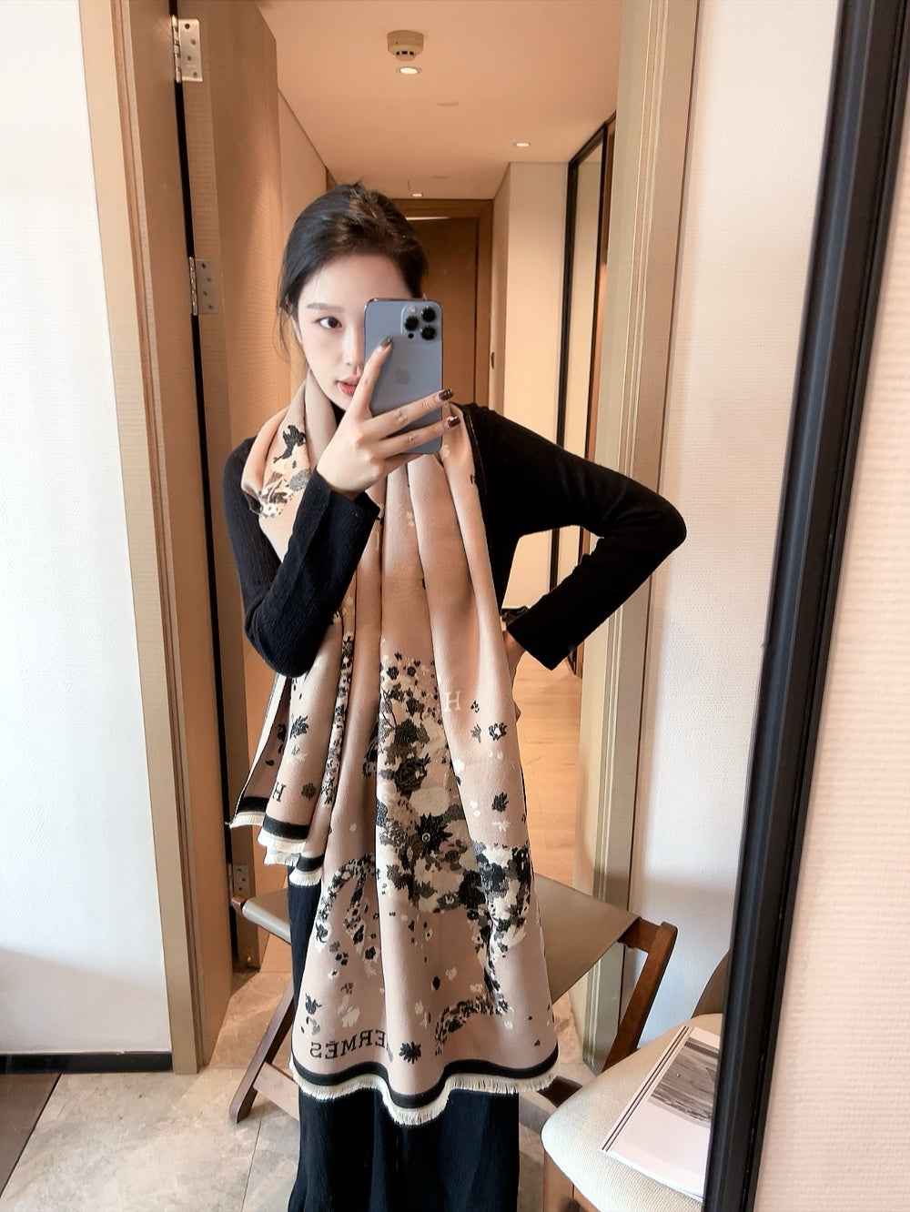 14H350W　Fashion scarves