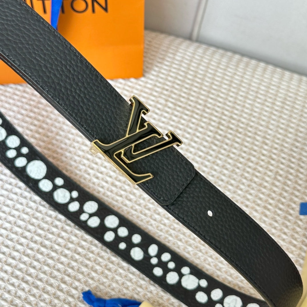 14E19P   (High quality leather belt With full package)