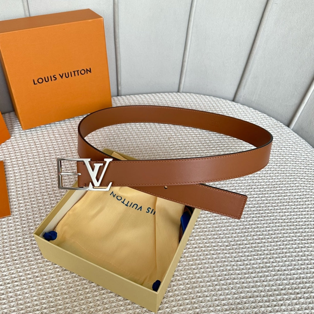 14E58P   (High quality leather belt With full package)