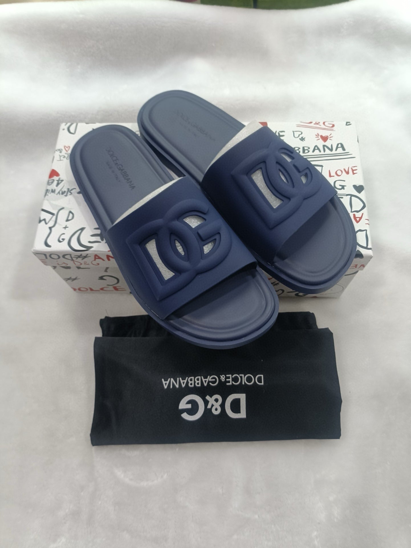 54A82Z  fashion  slippers