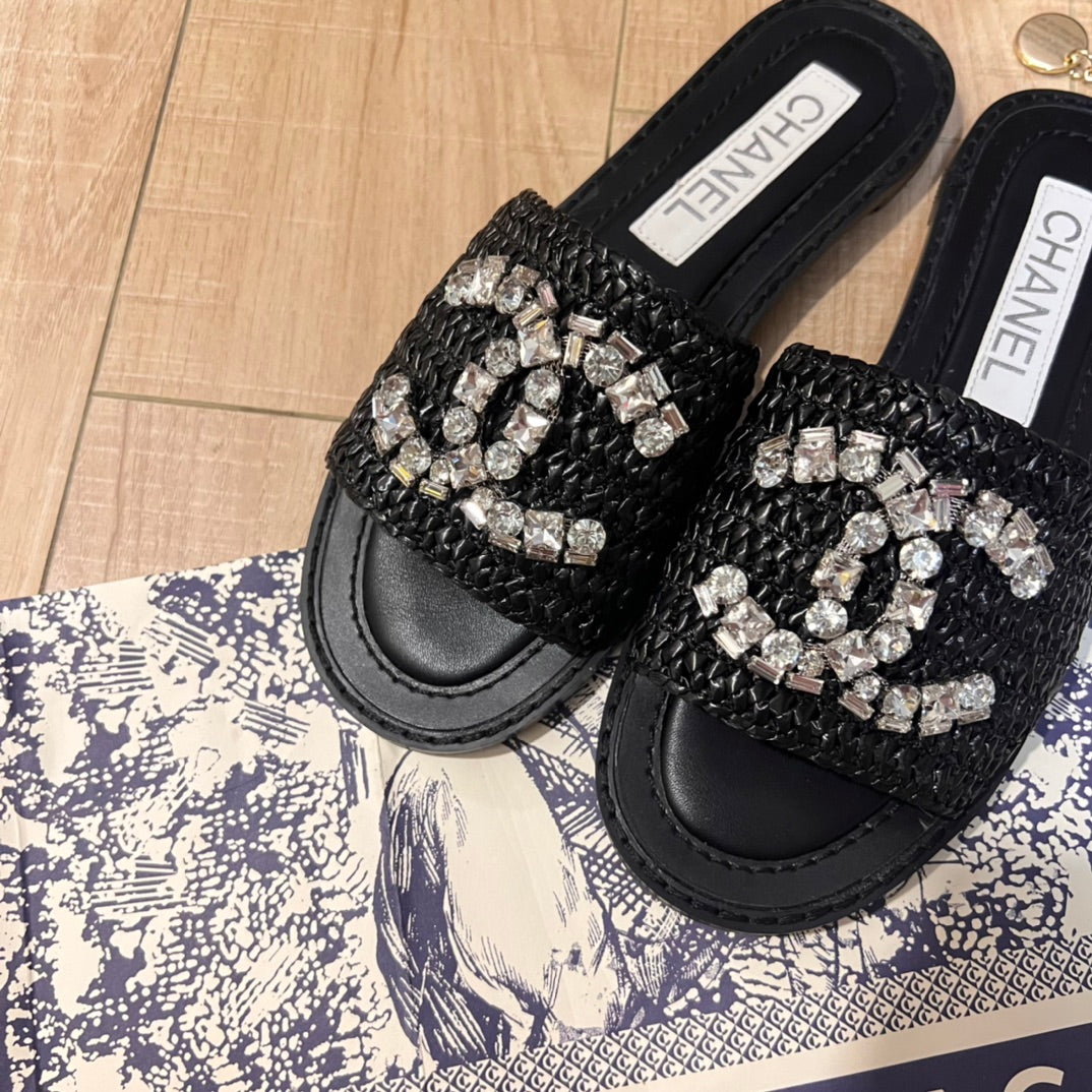 14C68Z  fashion slippers