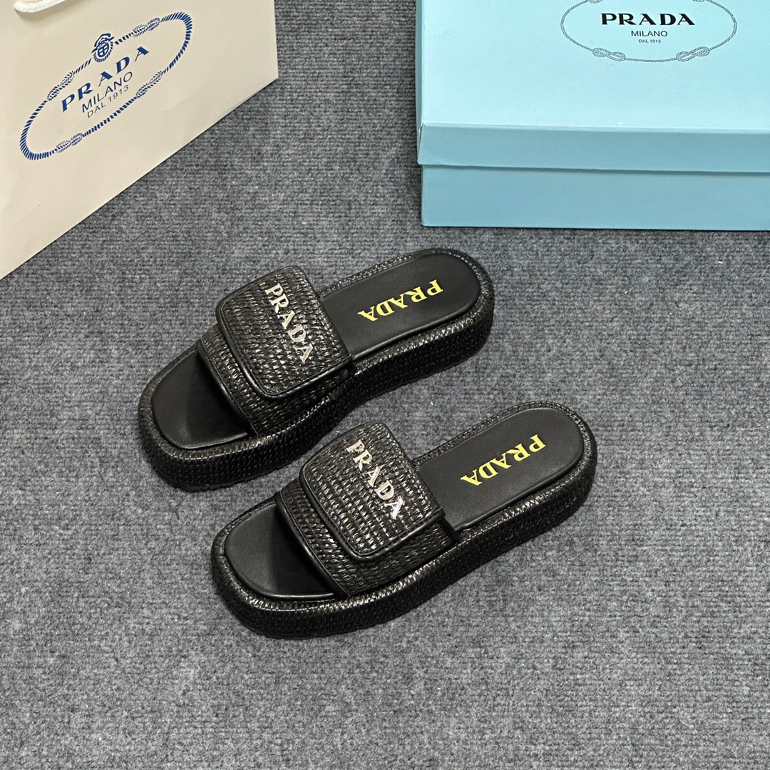 14PD24Z   fashion slippers