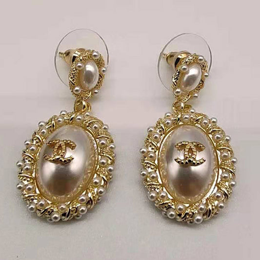 14C77E  Fashionable and high quality earrings