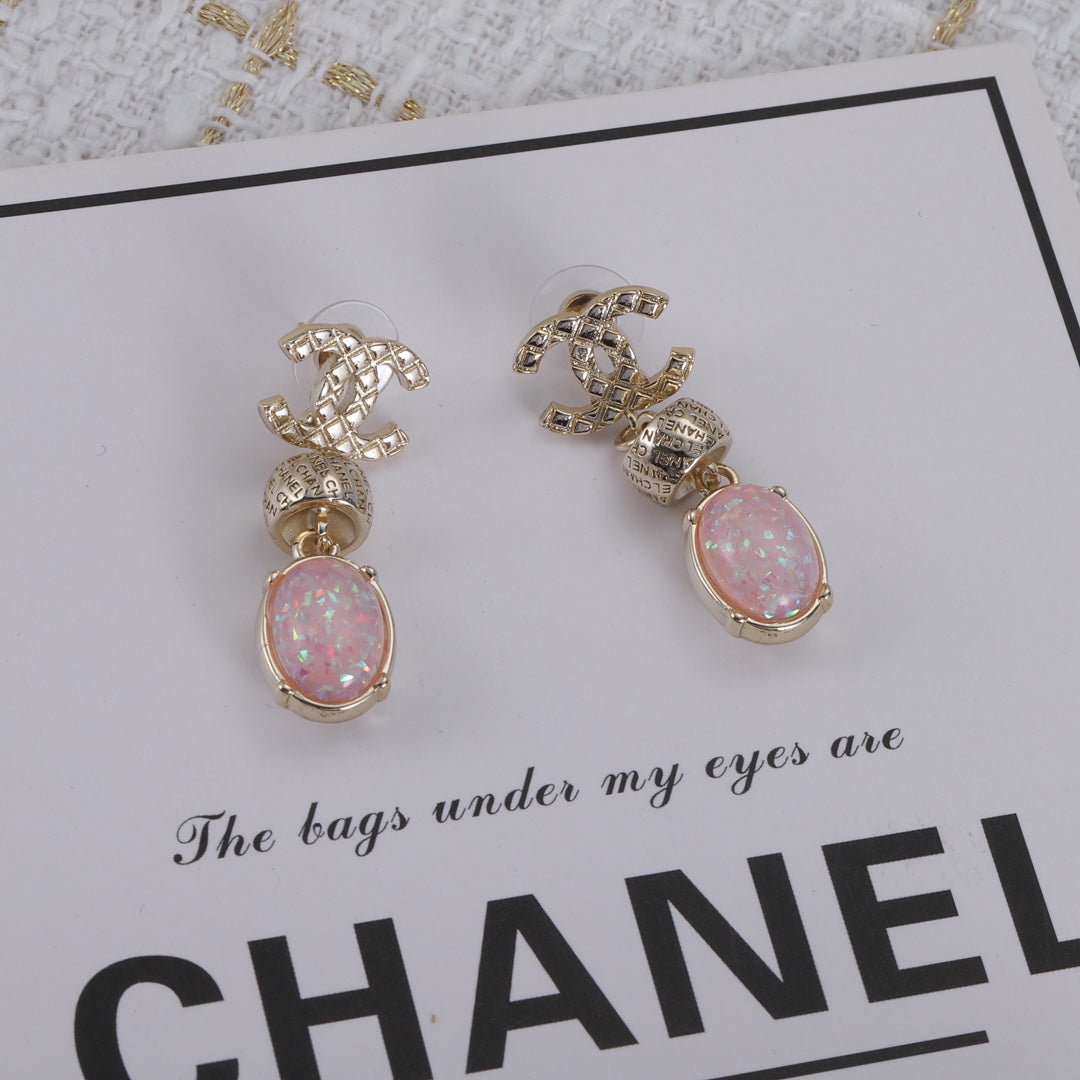 14C10E  Fashionable and high quality earrings