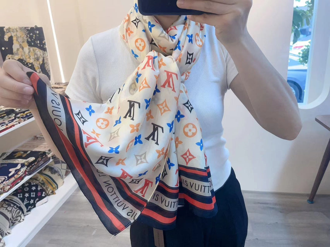 14E92W  Fashion high quality scarves