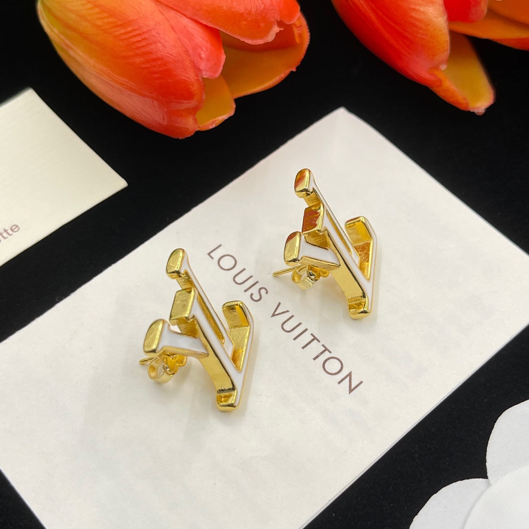 1NE241E Fashion high -quality Earrings