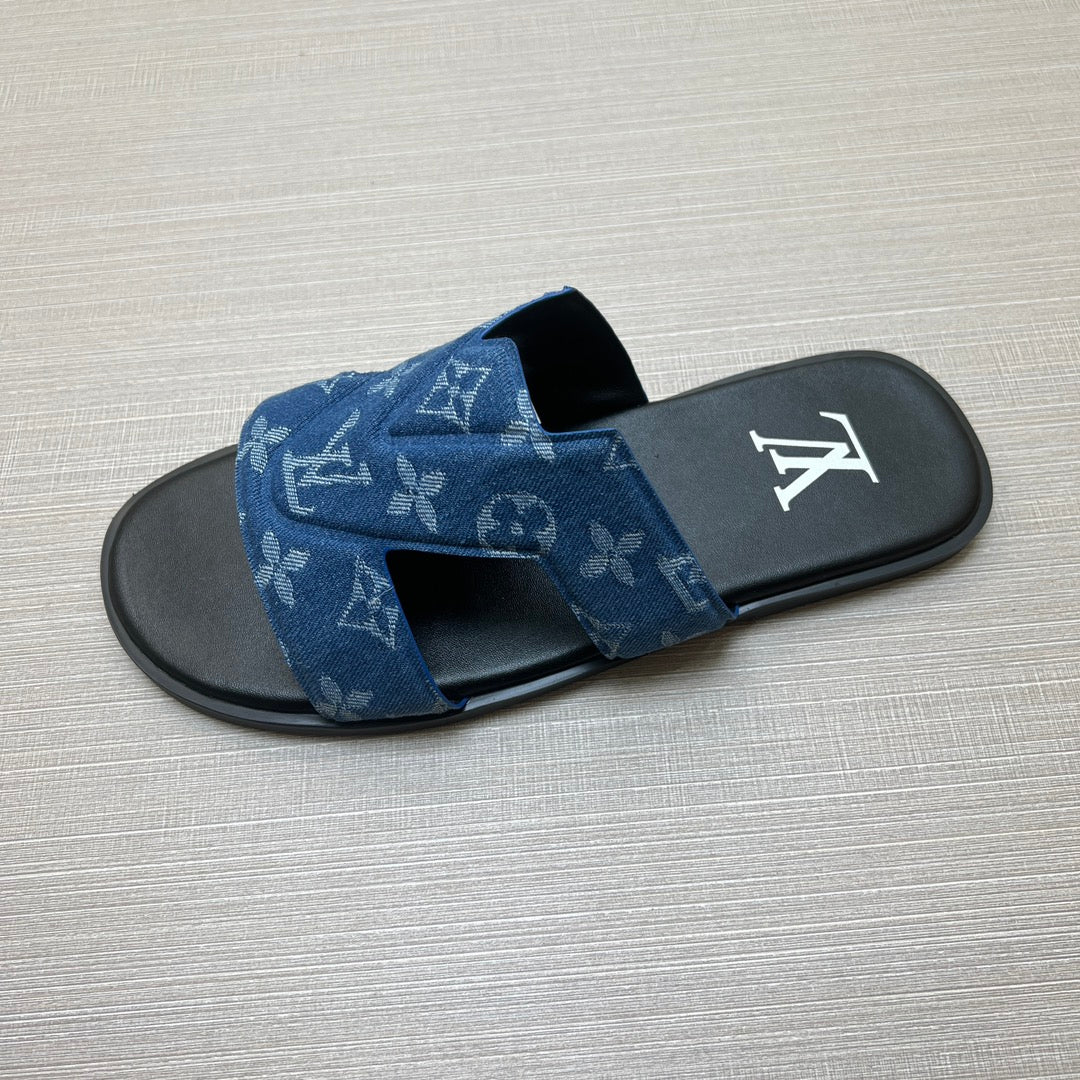 54E29Z    fashion  slippers