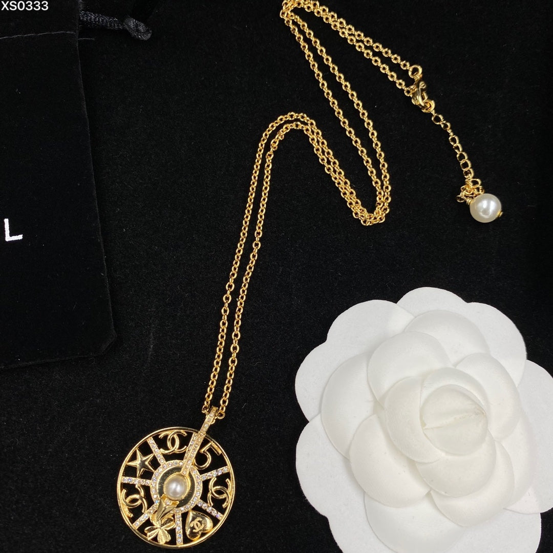 1YC43X  Fashionable high -quality Necklaces