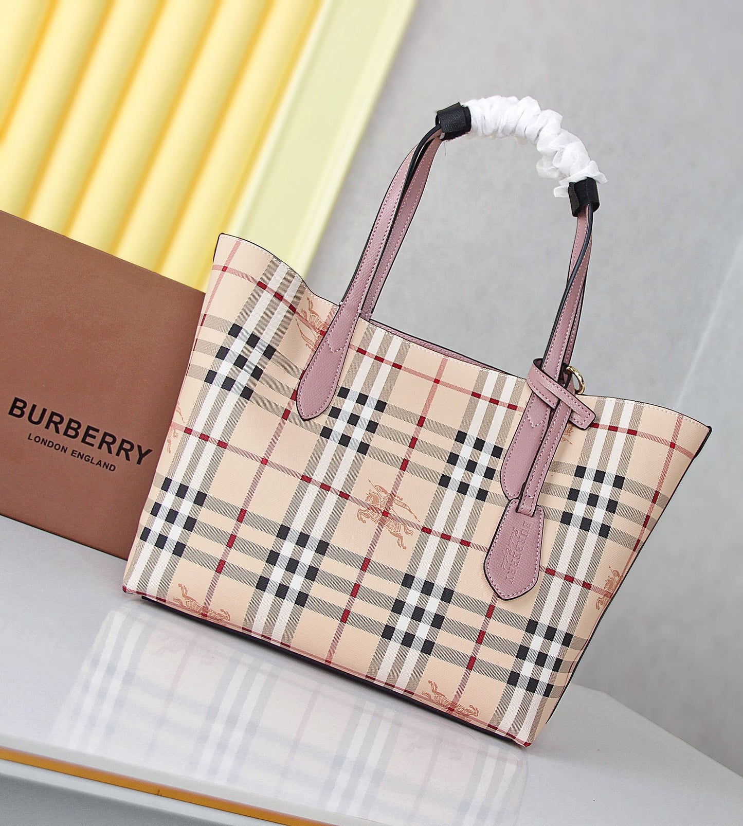 2XR267B hight quality leather Bags