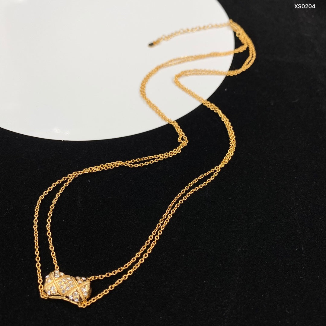 1YC22X  Fashionable high -quality Necklaces