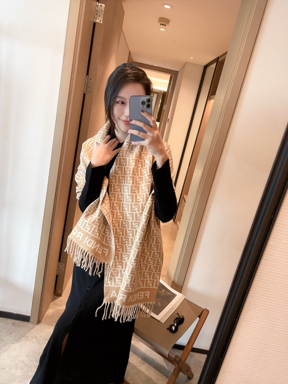 14F366W　Fashion scarves