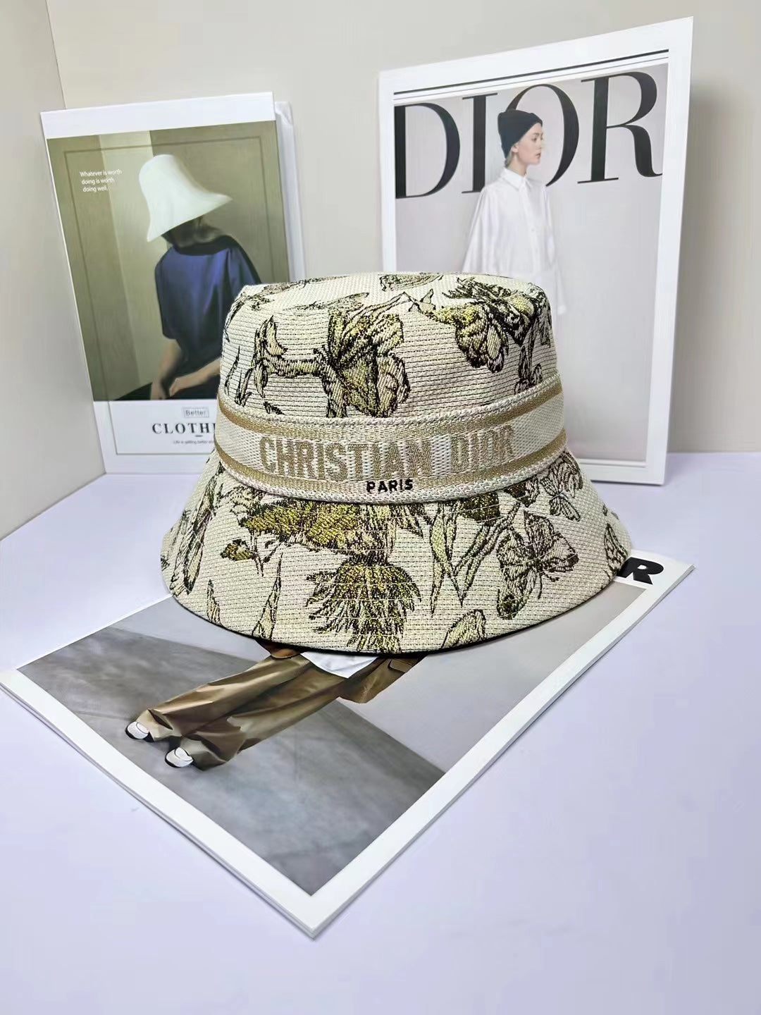 14D313M  Fashion hats