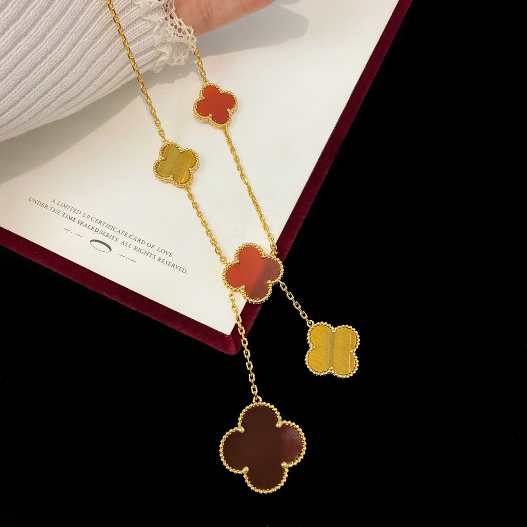 5XVA182K (1:1 High quality 6 flowers necklaces)