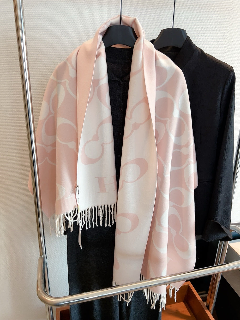 14A337W　Fashion scarves