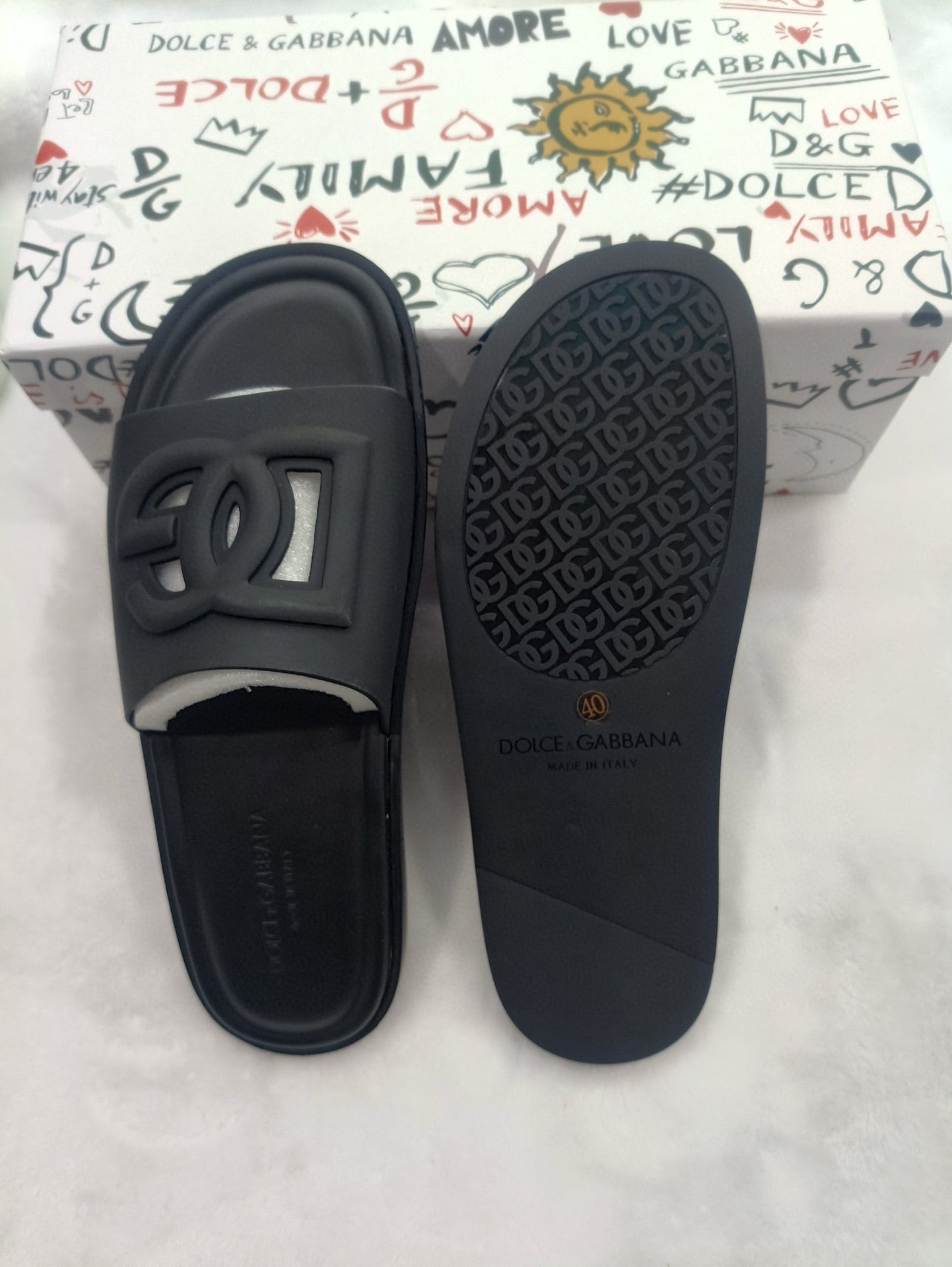 54A82Z  fashion  slippers