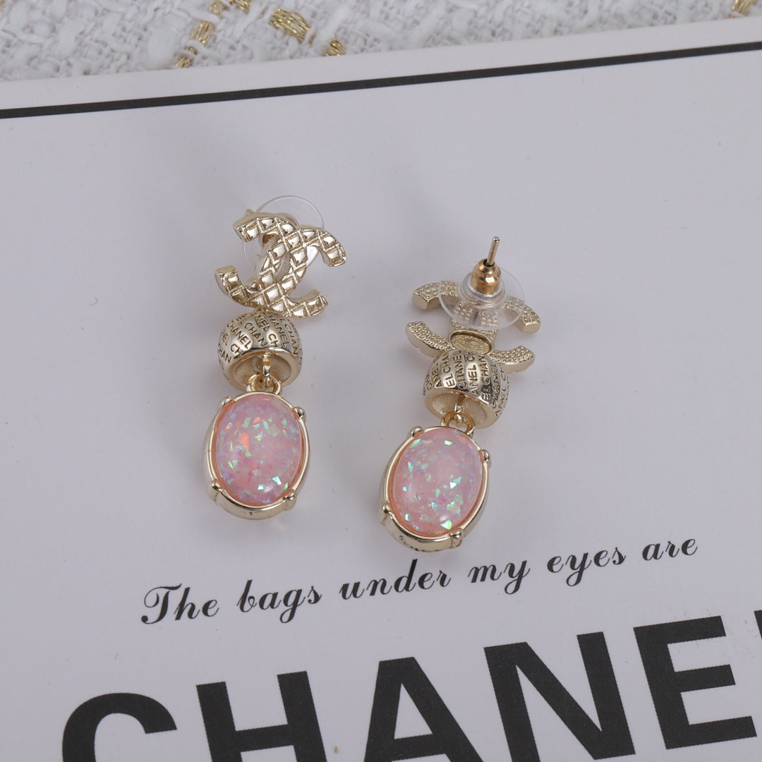 14C10E  Fashionable and high quality earrings