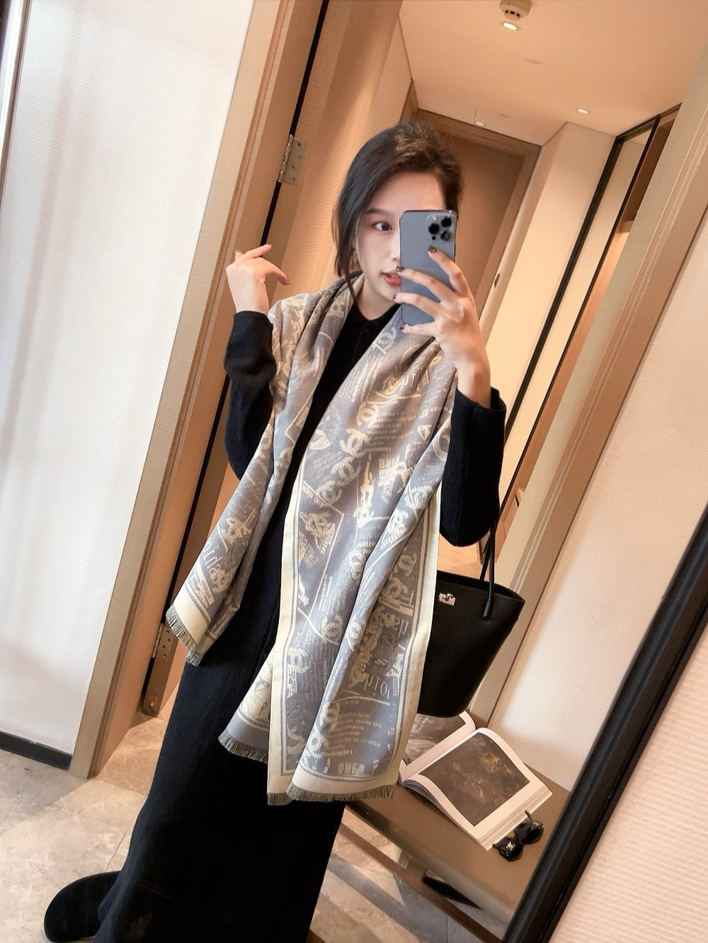 14C323W　Fashion scarves