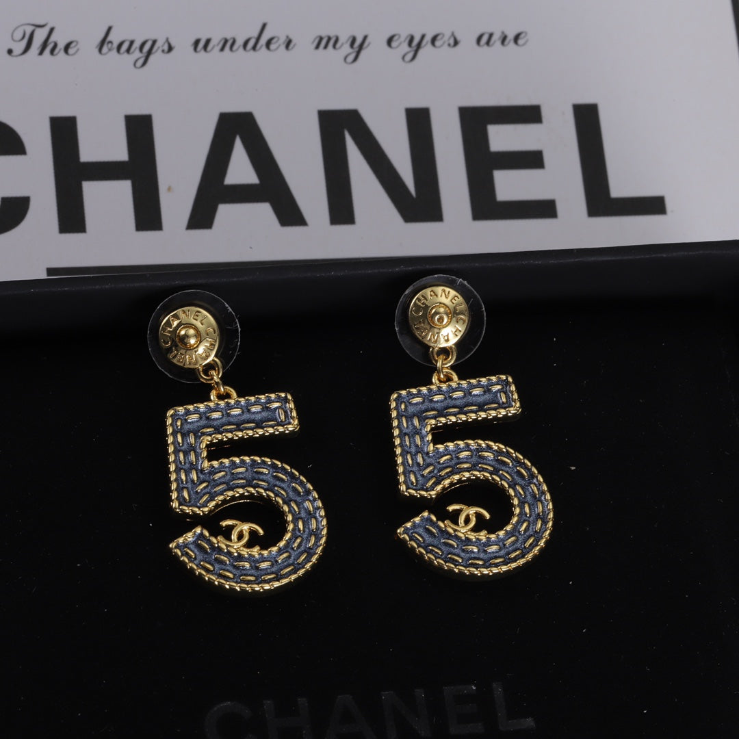 14C305E   Fashionable and high quality  Earrings