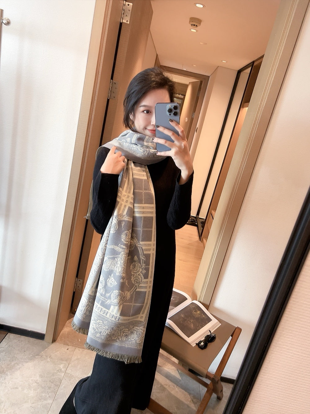 14H325W　Fashion scarves