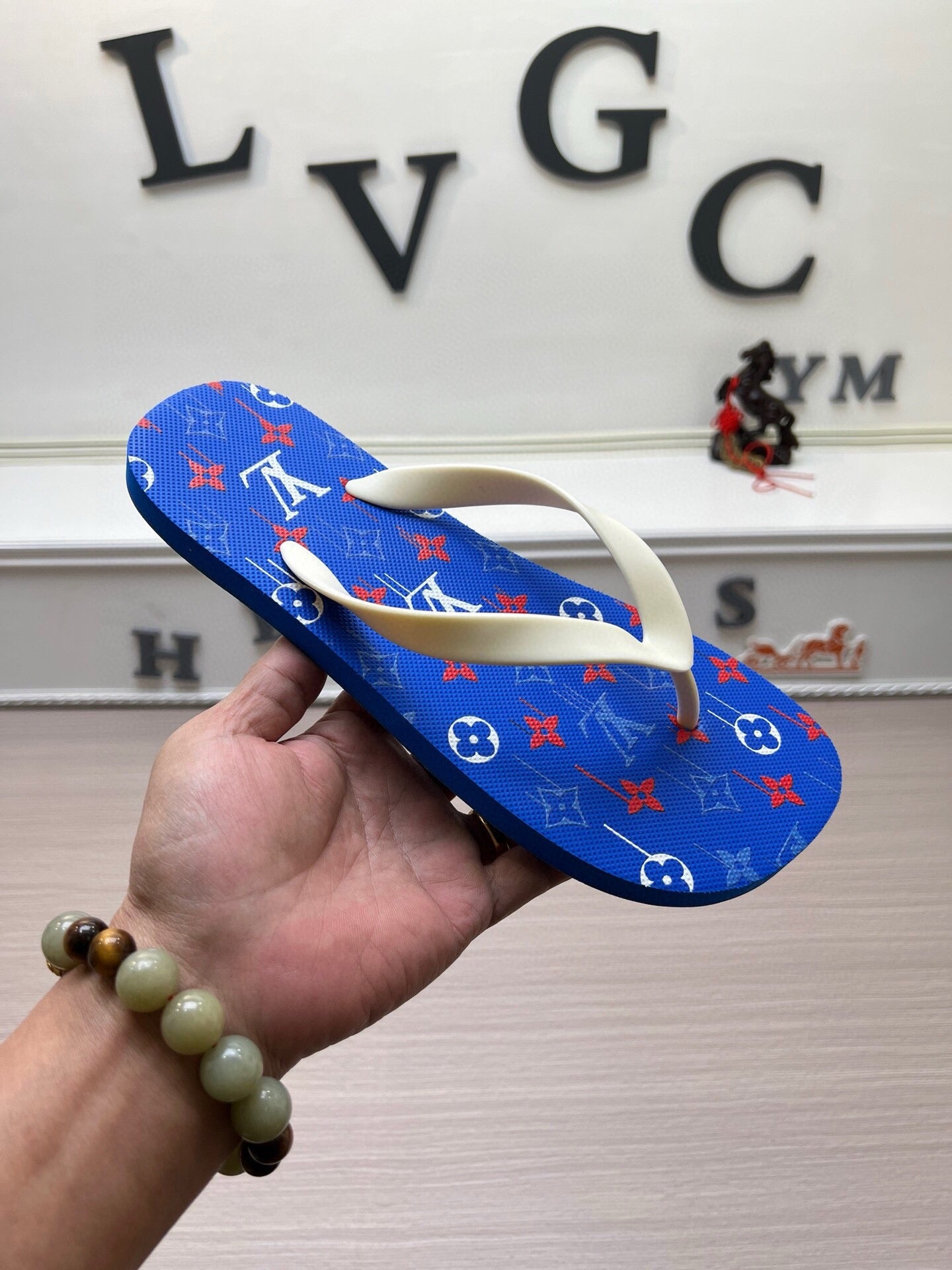 54E55Z   fashion  slippers