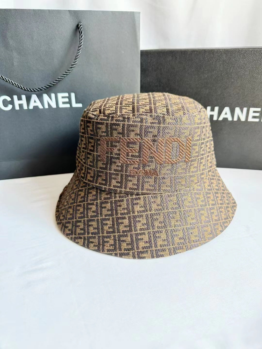 14F238M   Fashionable high quality Hats