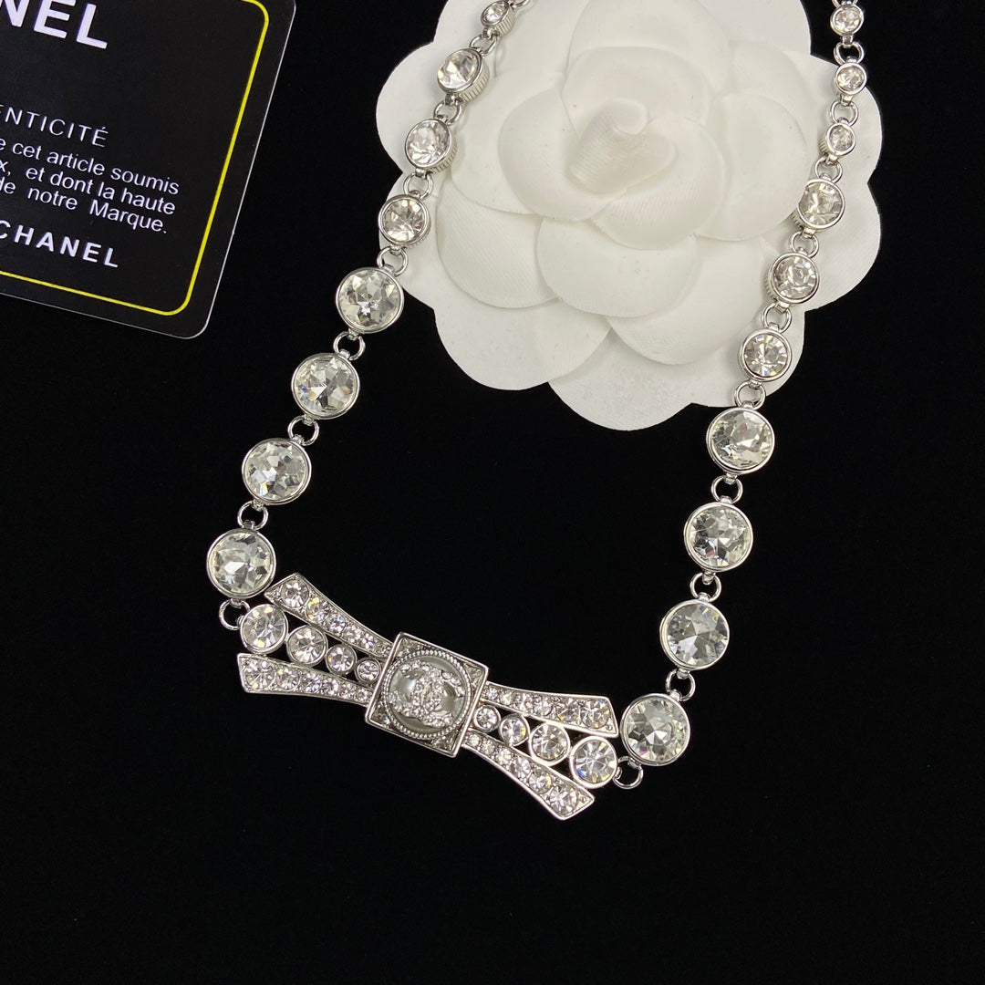 1NC183X Fashionable high -quality necklace