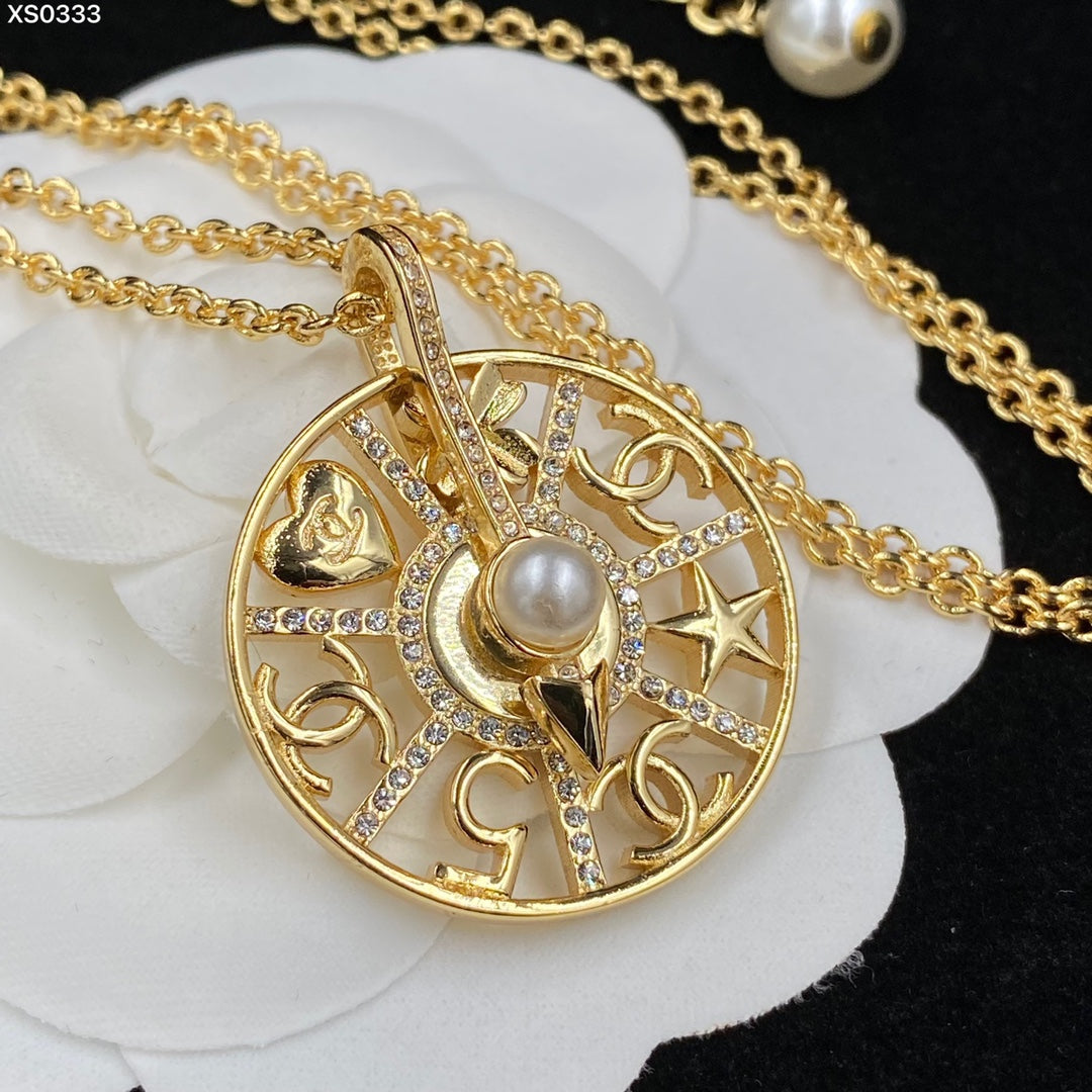 1YC43X  Fashionable high -quality Necklaces