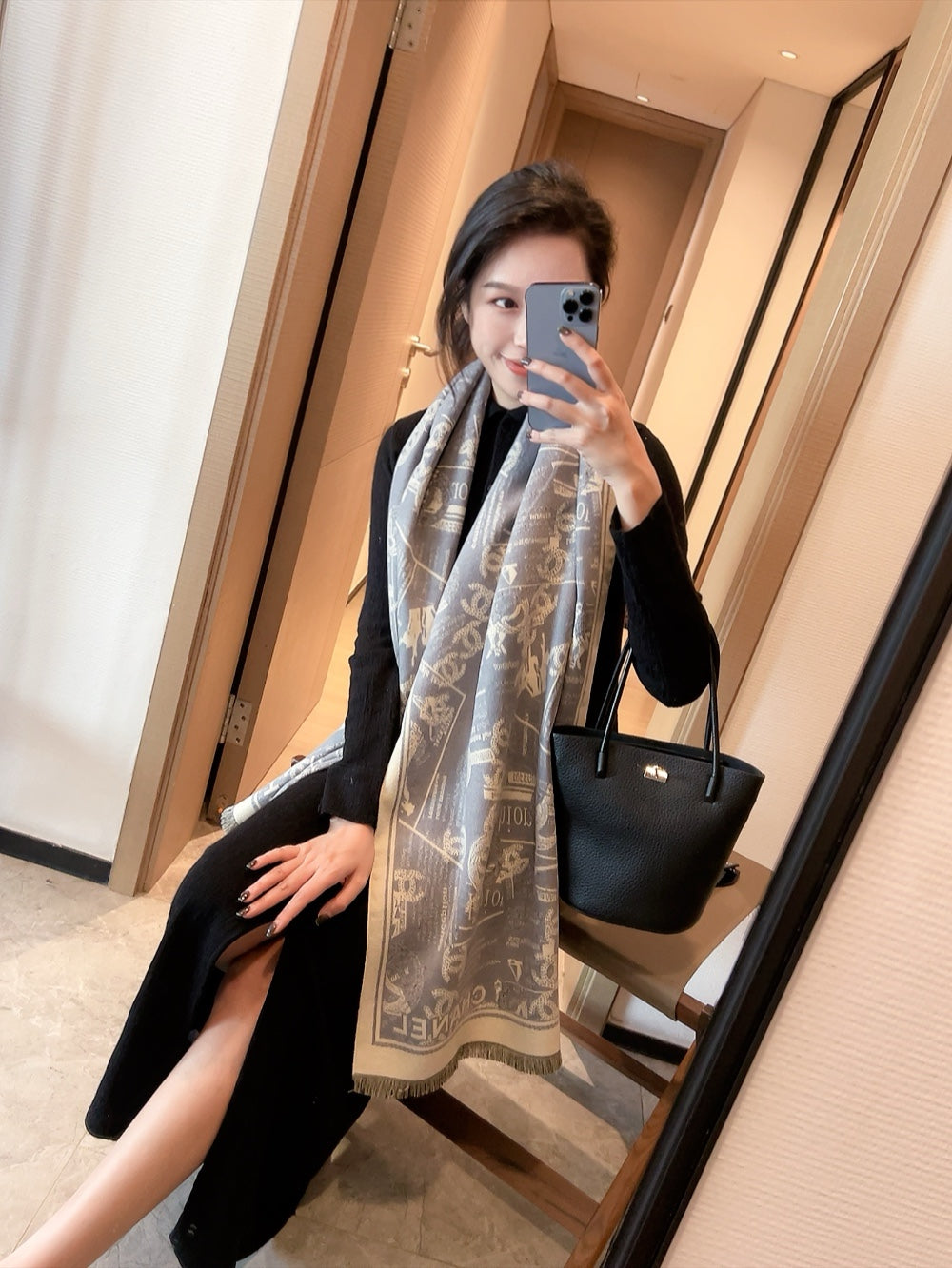 14C323W　Fashion scarves